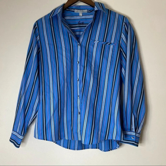 Striped Shaped Fit Top Wrinkle Free Size Large 8 Button Down Up Long Sleeve - Picture 11 of 11